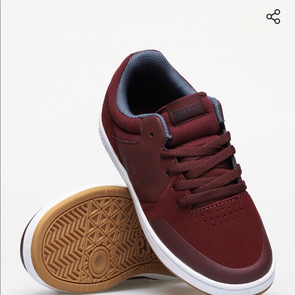 Like New Etnies Marana Skate Shoes Toddler - Picture 3 of 7